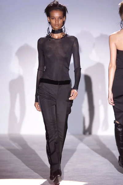 Look 35